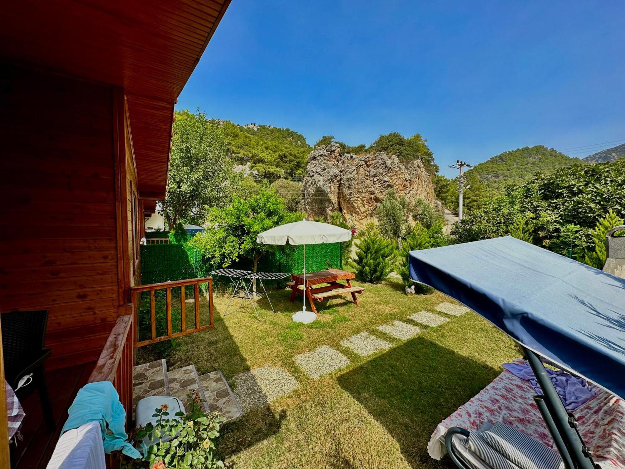 Hurmalik Apart Evleri-Very Close To The Sea Large Garden Bungalow With Barbecue And Swing Karaoz Exteriör bild