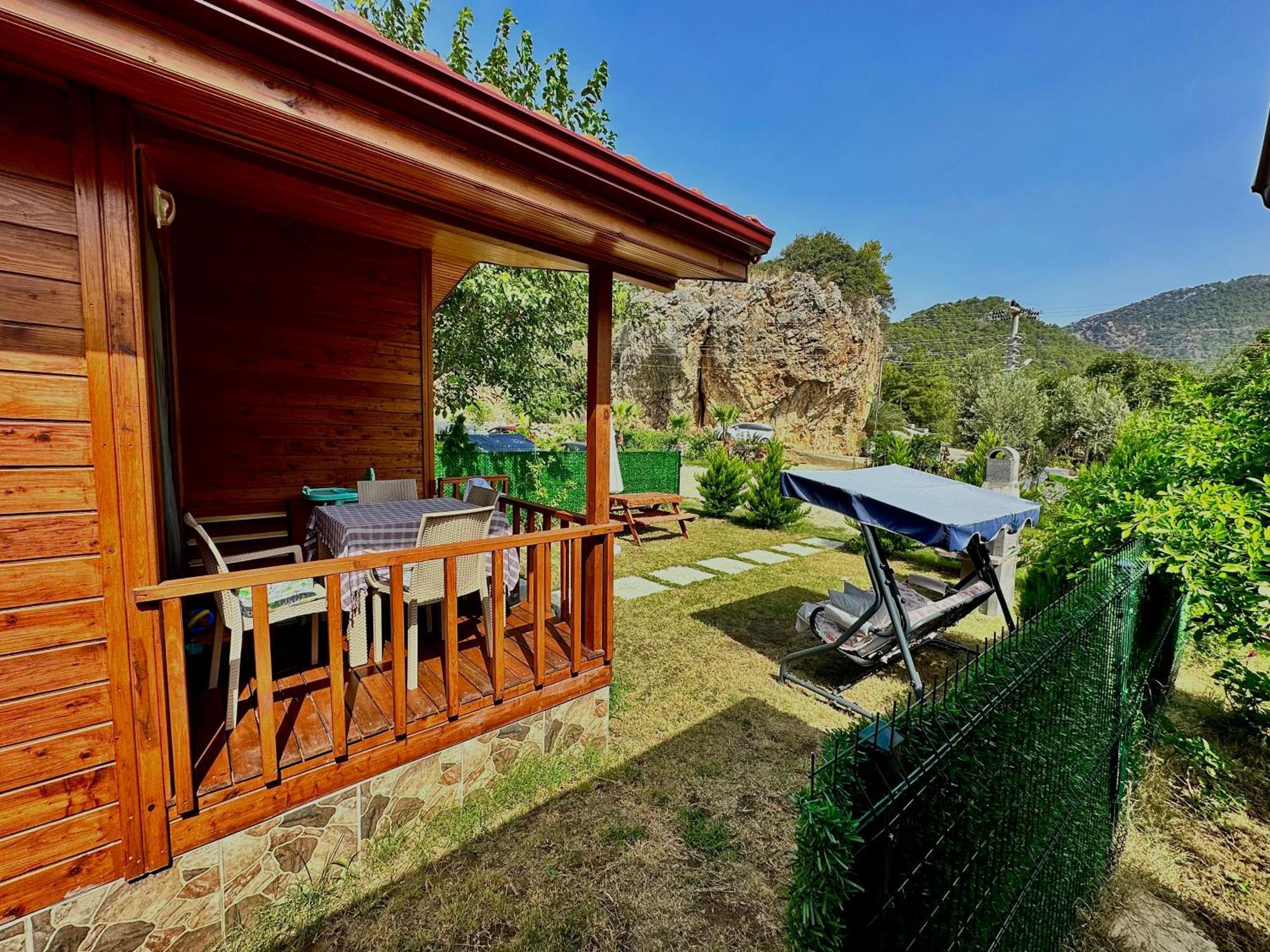Hurmalik Apart Evleri-Very Close To The Sea Large Garden Bungalow With Barbecue And Swing Karaoz Exteriör bild